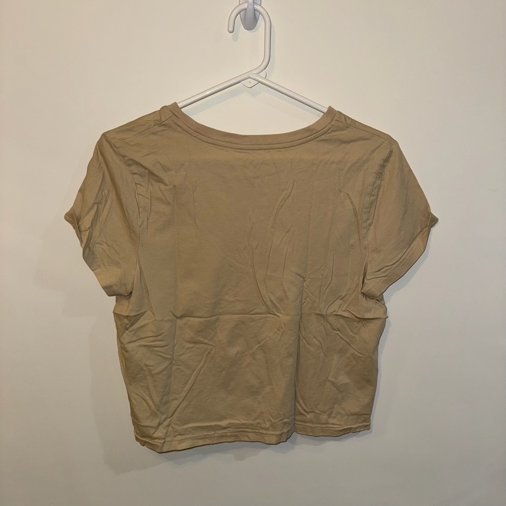 Universal Thread Tan Crop Top - Picture 3 of 8